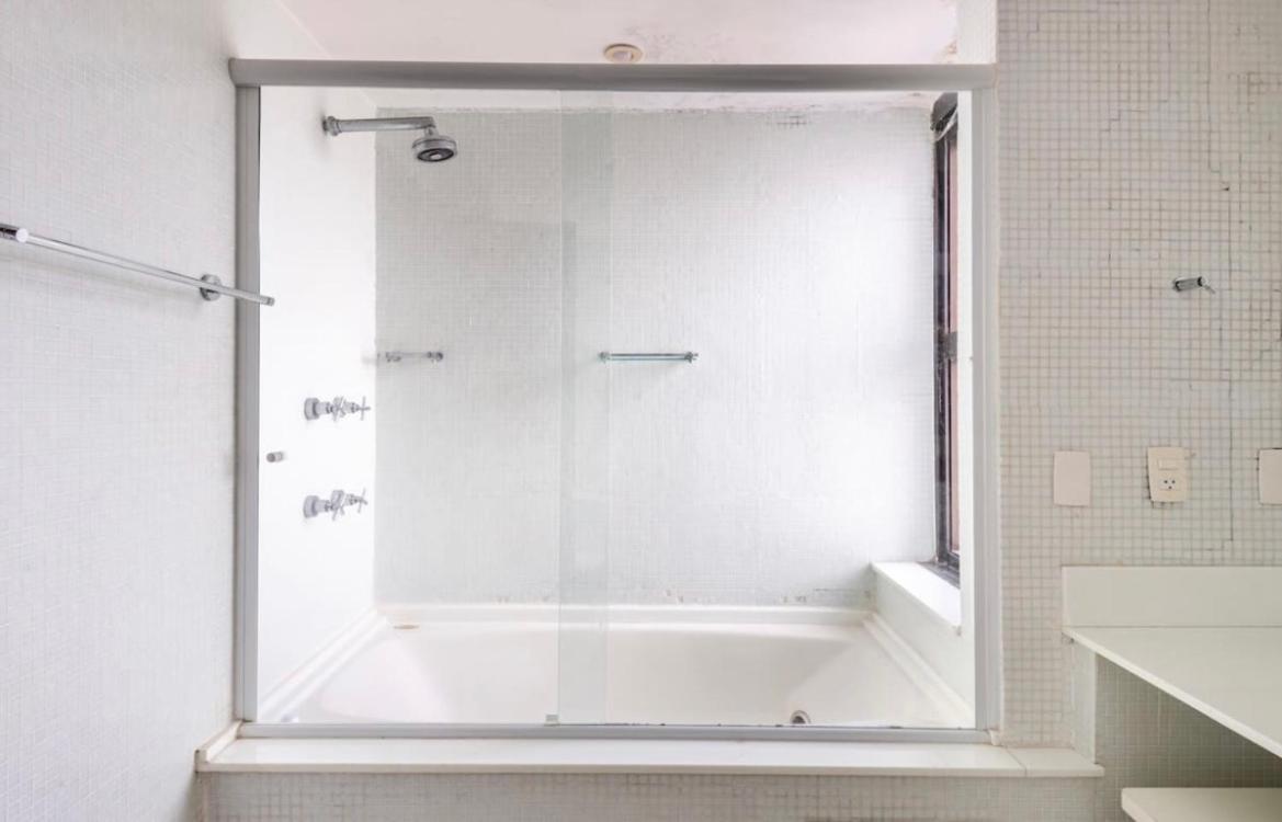Flat Em Mercure Paulista Com Jacuzzi *